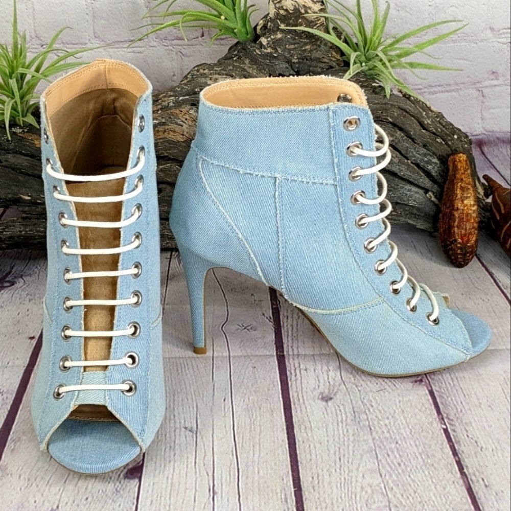 NWOT Wild Diva Denim on Denim Patch Lace Up Peep Toe Heel Ankle Booties